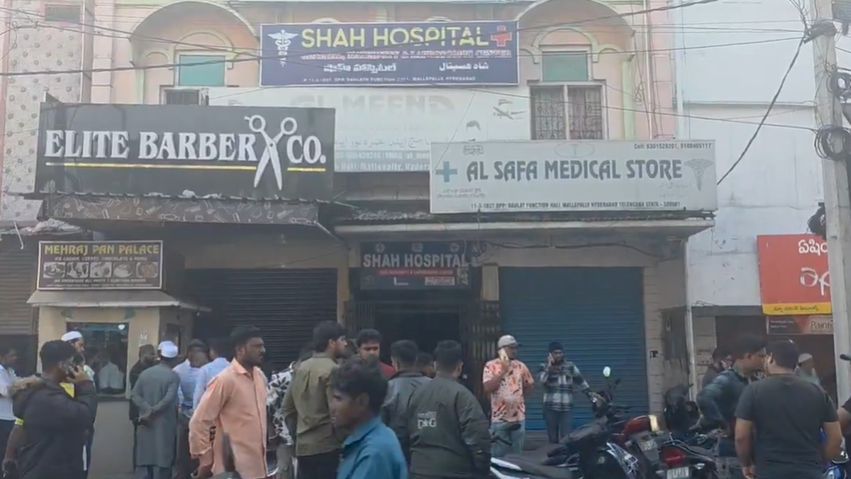 சவுதி அரேபியாவில் பஸ்சில் தீ: இந்தியர்கள் 42 பேர் உயிரிழப்பு